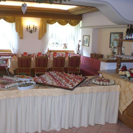 Hotel Cristina Pinzolo Esterno foto