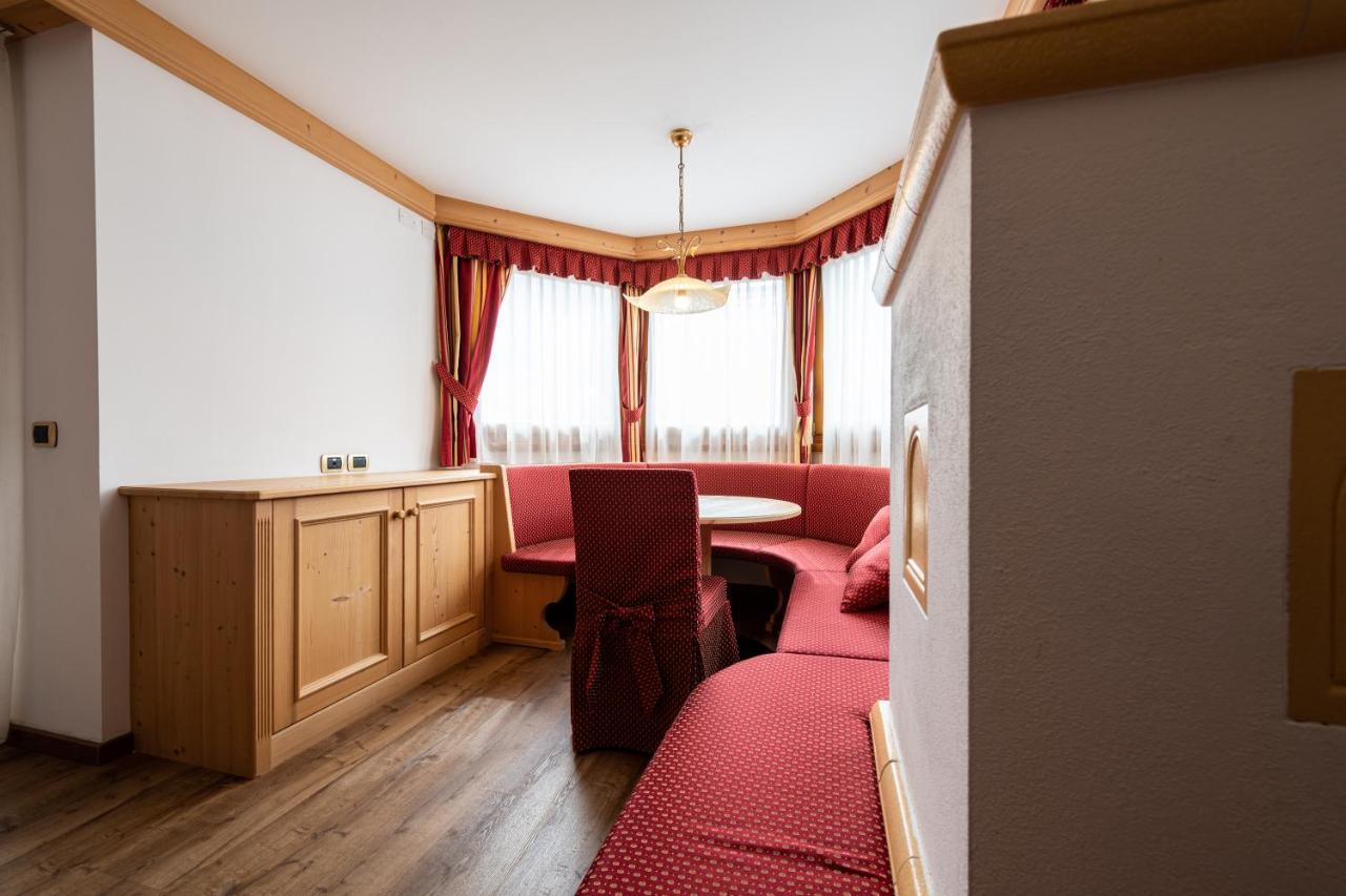 Hotel Cristina Pinzolo Esterno foto