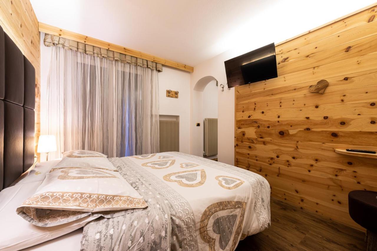 Hotel Cristina Pinzolo Esterno foto