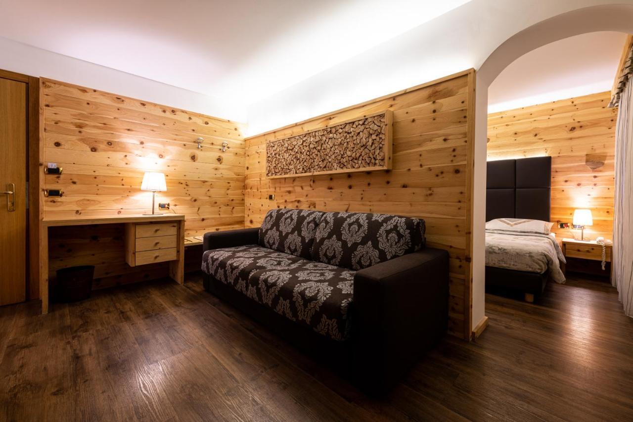 Hotel Cristina Pinzolo Esterno foto