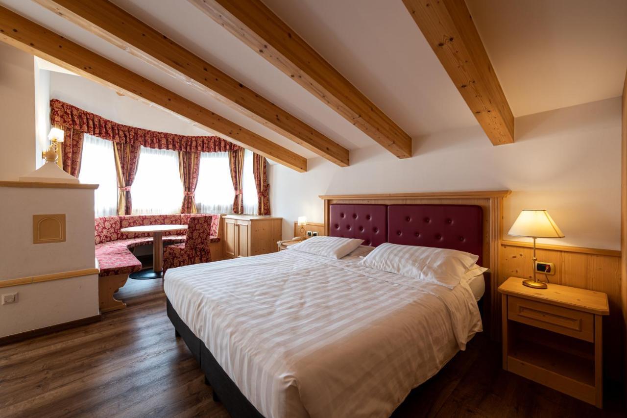 Hotel Cristina Pinzolo Esterno foto