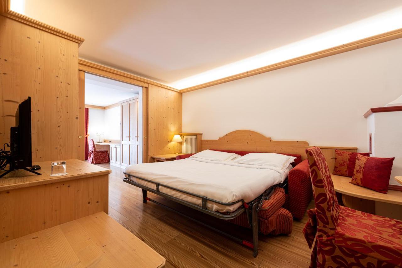 Hotel Cristina Pinzolo Esterno foto