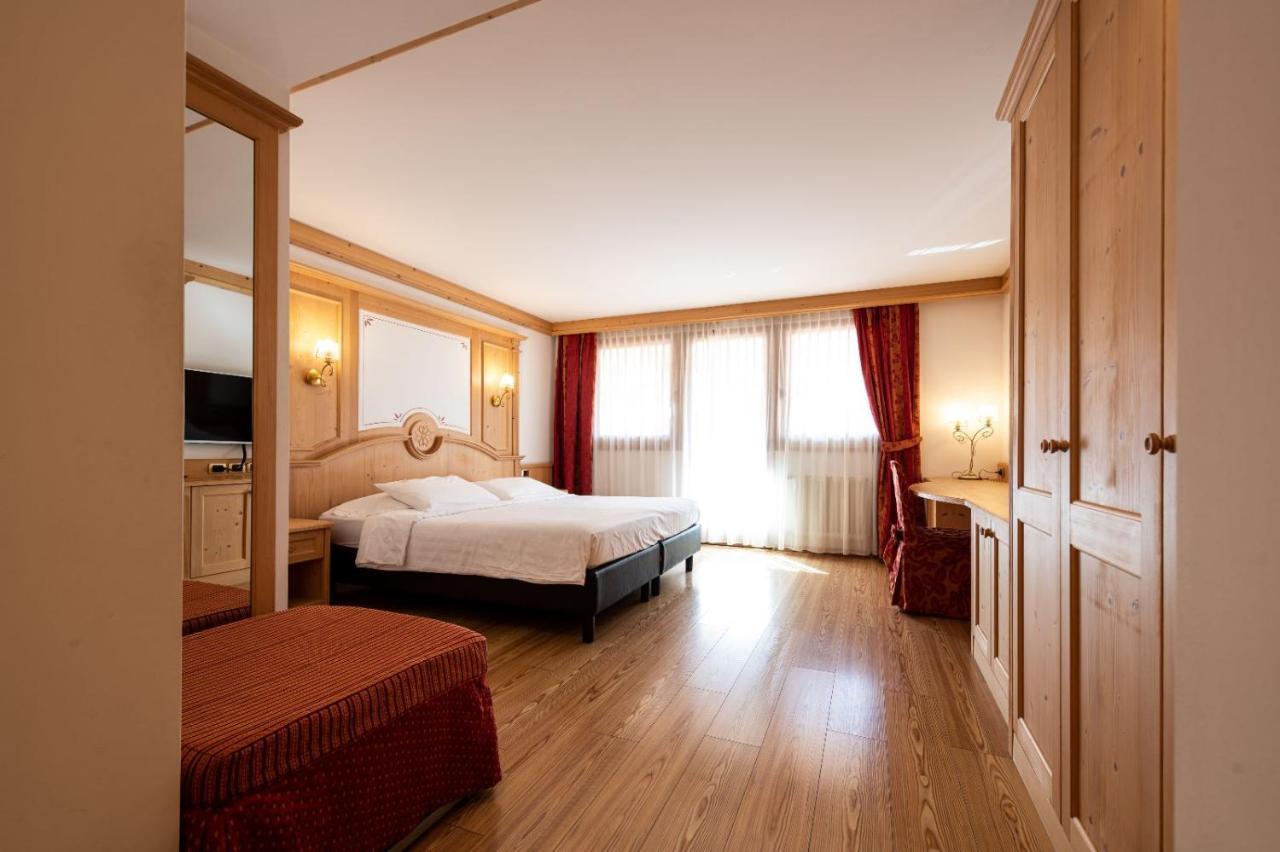 Hotel Cristina Pinzolo Esterno foto