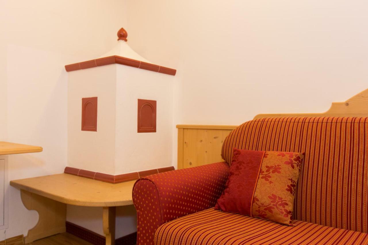 Hotel Cristina Pinzolo Esterno foto